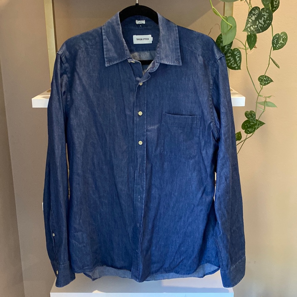 Taylor Stitch men’s chambray shirt size large